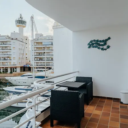 Apartment Welcs Estudio 195 Emp Con Vistas Al Canal Empuriabrava